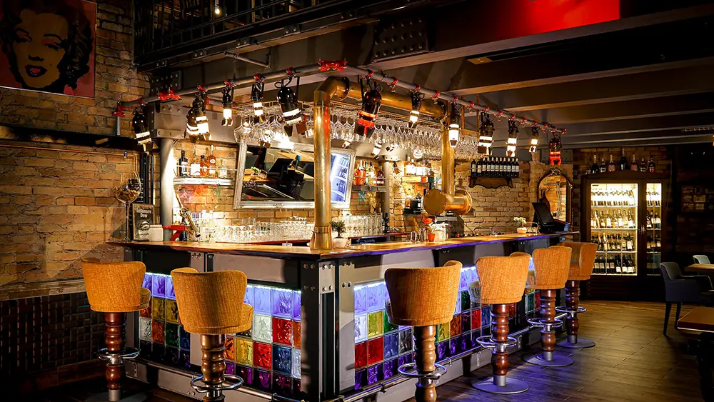 Empfangs- und Networking-Situation – Gäste kommen schnell an und sind sofort im Flow.