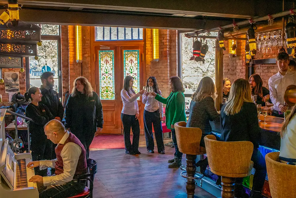 Firmenfeier Location Berlin – Empfang und Networking im XELOR Kesselhaus Berlin